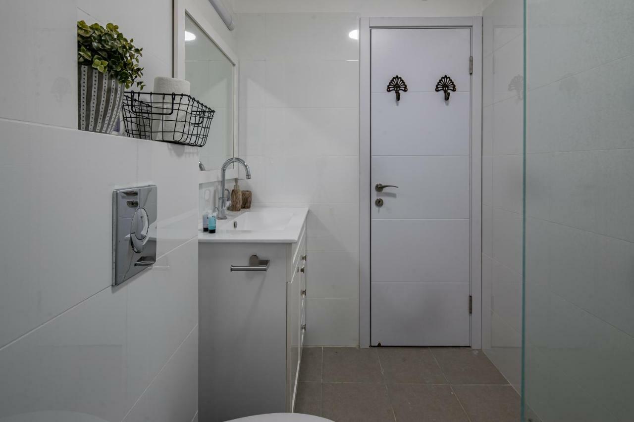 Port City Haifa - Bat Galim Oceanfront Luxury Exterior foto